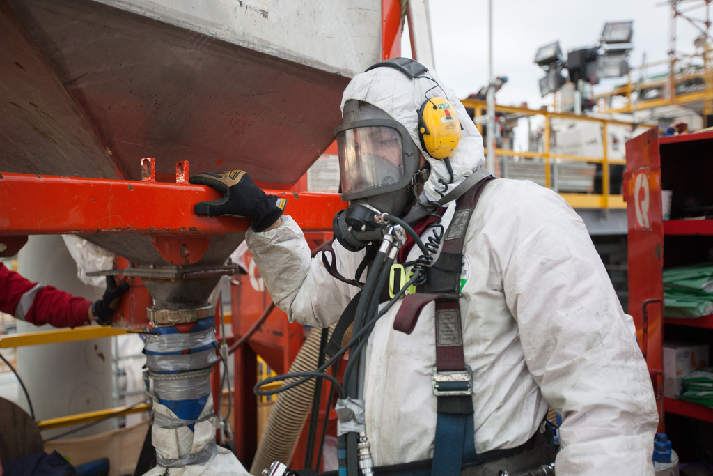 CW_Web_Asset_DECONTAMINATION & CHEMICAL CLEANING 1