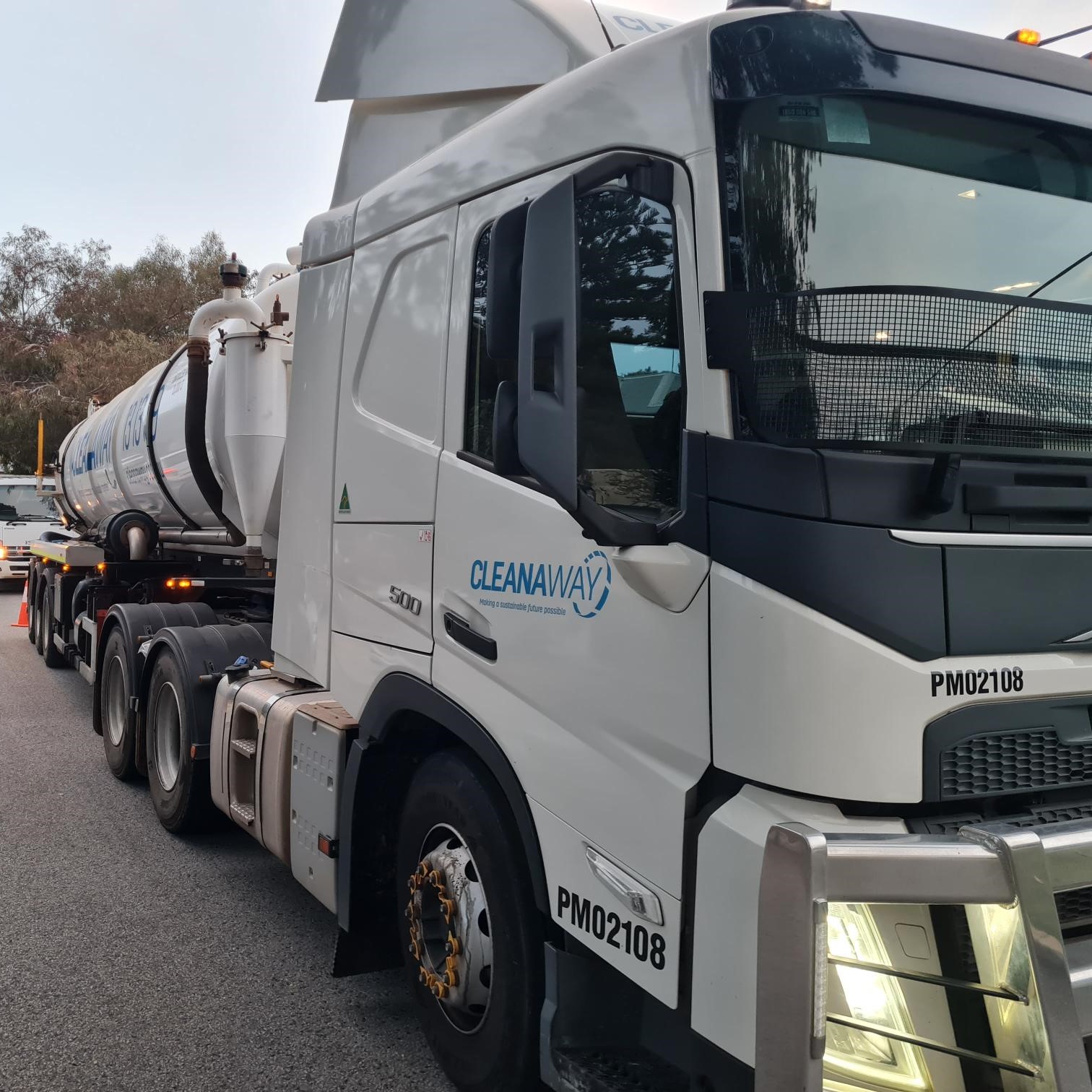 CW_Web_Asset_Spills_Tile 1