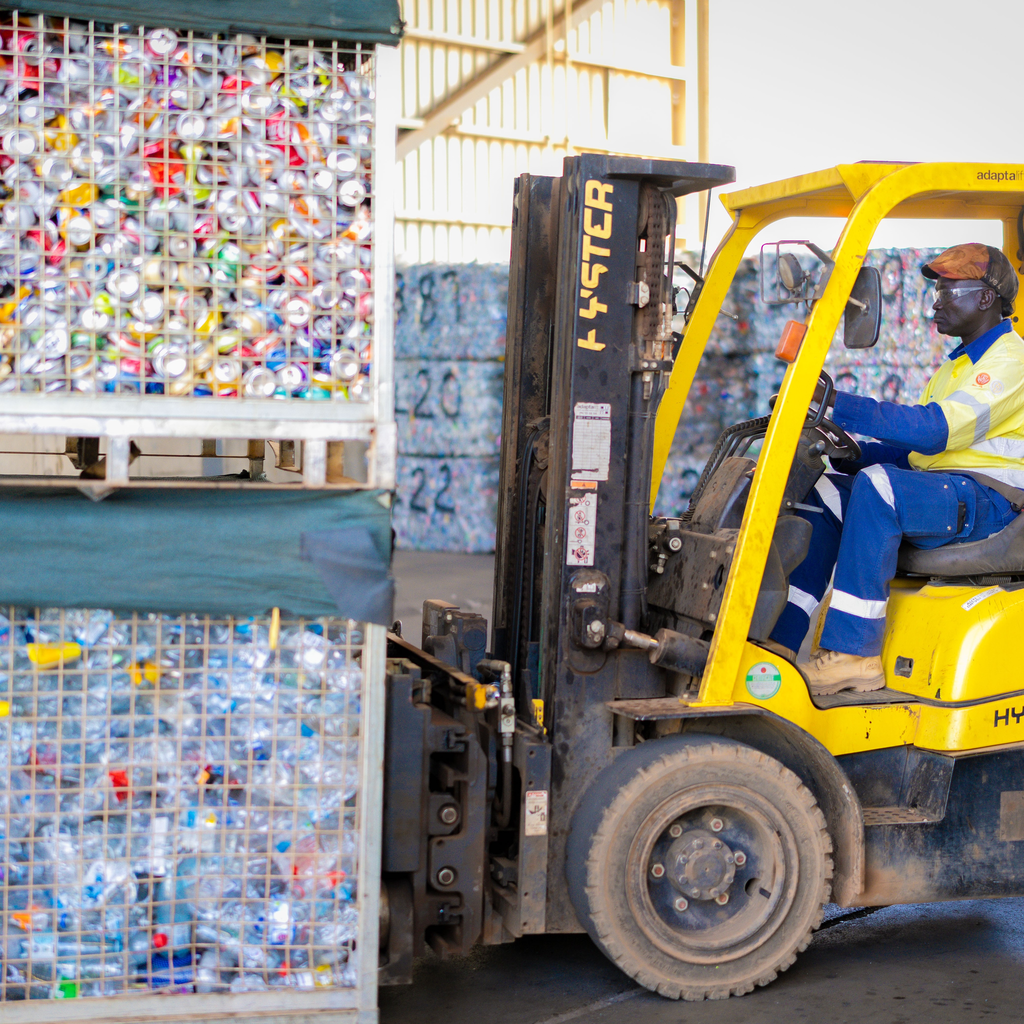 web_large-CW_Web_Asset_Recycling_Tile2