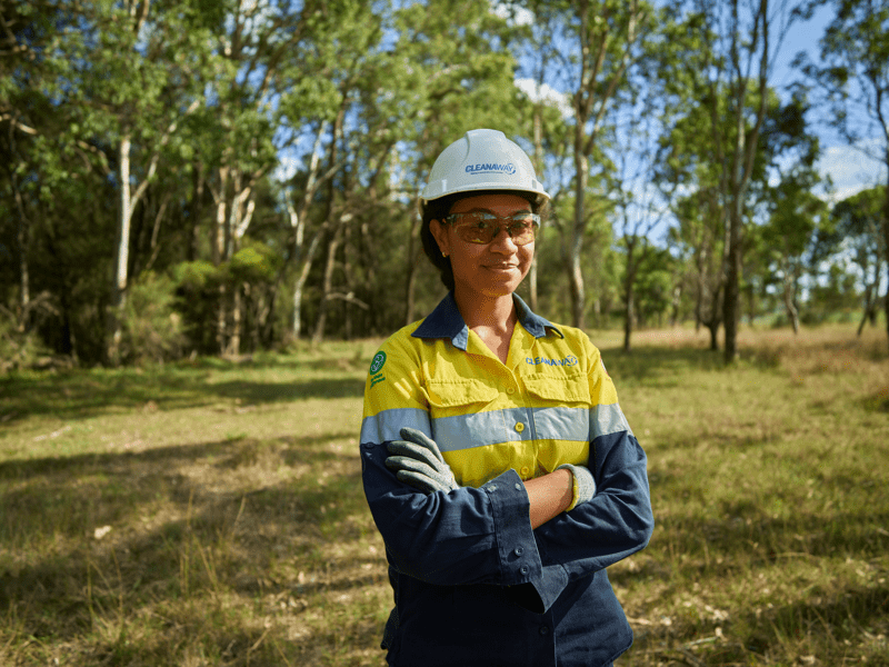 CW_Web_Asset_Yellow Gear_Tile